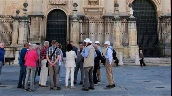 Los guías turísticos de Castilla La Mancha, piden al Gobierno más regulación.