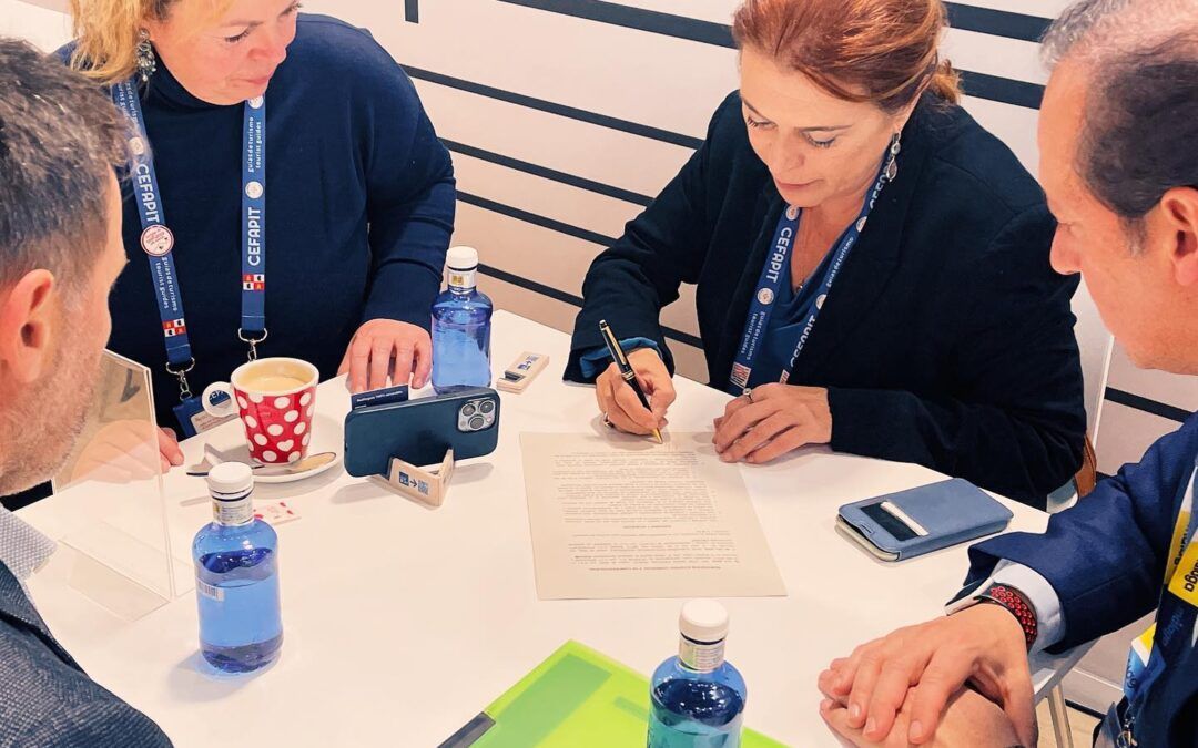 La empresa de audioguías GUIDUM y CEFAPIT, renuevan su acuerdo en FITUR