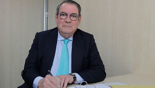 La mesa de Turismo pide 50 medidas al nuevo gobierno, incluyendo ciberseguridad y reputación.
