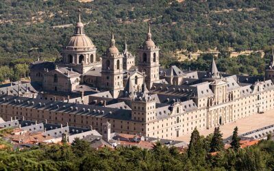 El modelo turístico sostenible español, a debate en un curso de verano de El Escorial.