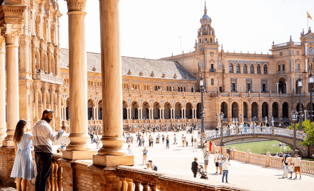 Turismo sí, pero mejor gestionado: la voz de los guías oficiales ante el reto de la masificación.